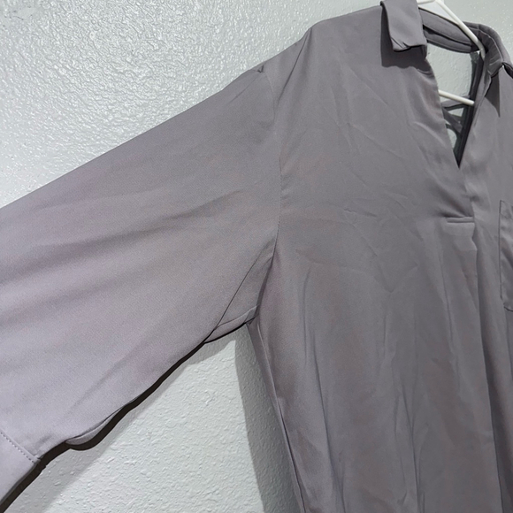 Women's Wishlist Apparel Blouse, M/L, Gray Chiffon oversized flows NWOT - Picture 4 of 14